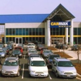 Will Sonic boom by challenging CarMax, used-car market giant?