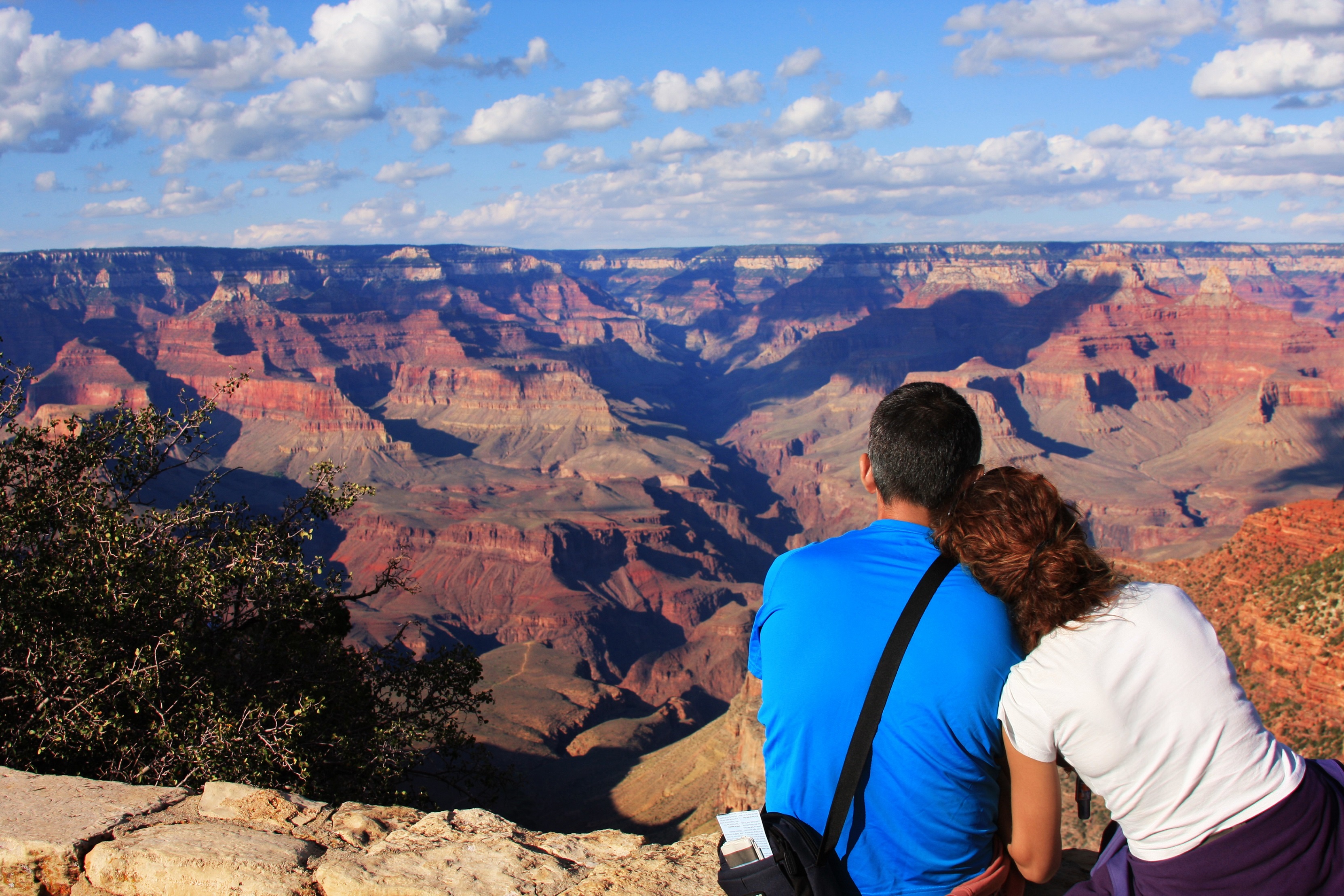 Couple viewing Grand Canyon