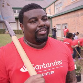 Volunteer time off not just another day at the office for these workers